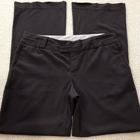 Mossimo Stretch Brown Chino Dress Slacks Pants 
Size 10 / 12 Medium / Large - Picture 2 of 10